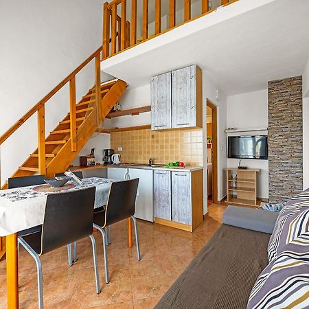Apartments Mijic Медулин Екстер'єр фото